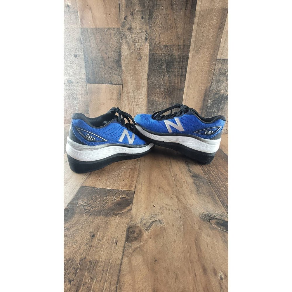 New Balance 883 Boys Running sneakers Size 1.5